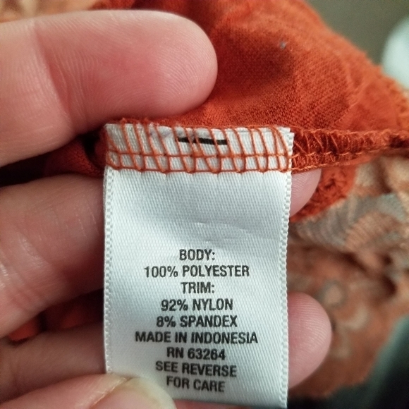 DB Women's Tank - Picture 6 of 12